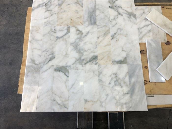 Calcutta gold marble floor tiles