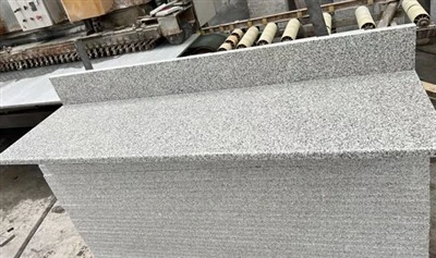G603 Granieten treden