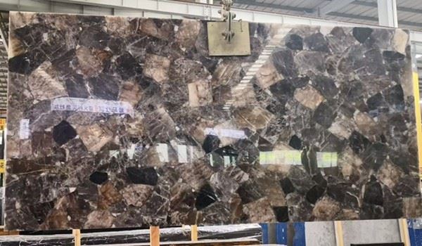 Smoky Cryatal Gemstone